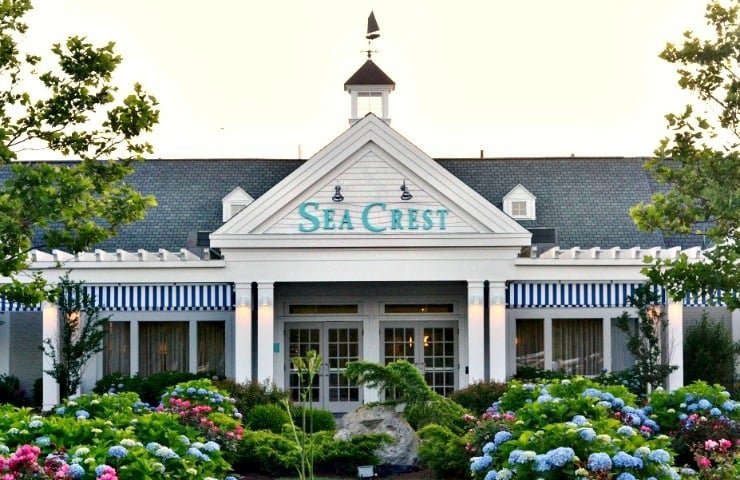 Sea Crest Beach Hotel Review