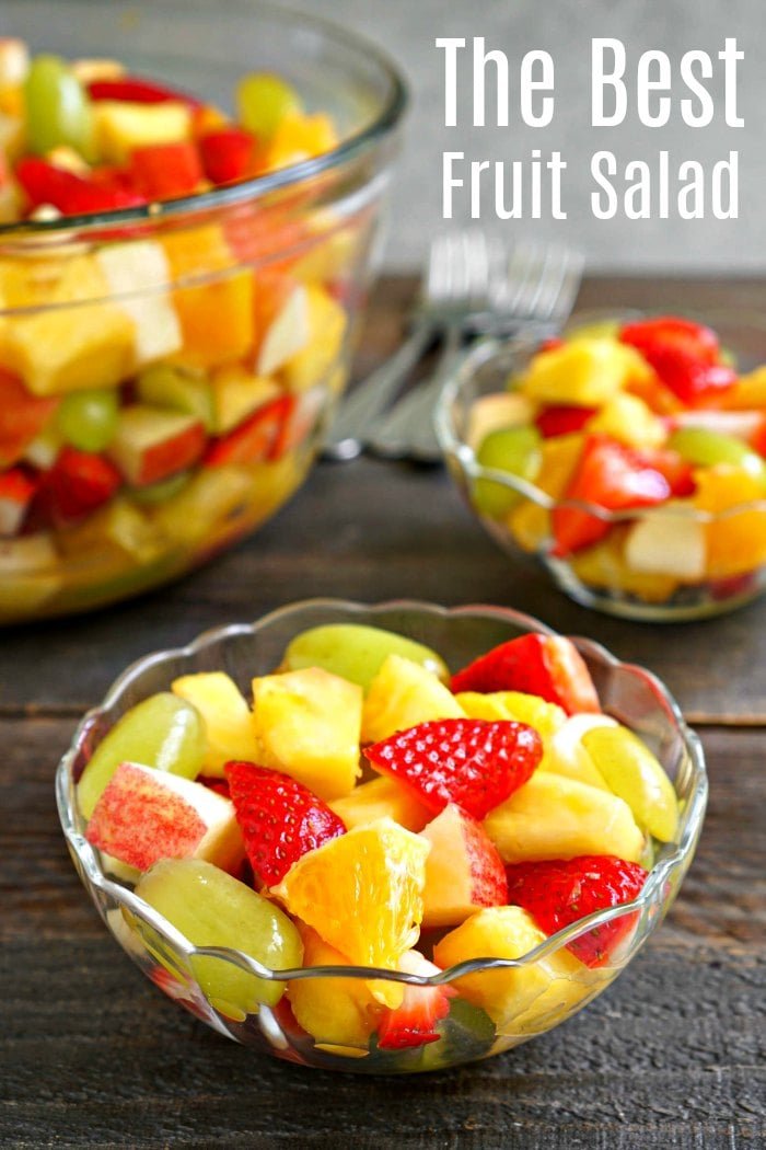 Follow these five basic tips to make a healthy, delicious pineapple fruit salad.